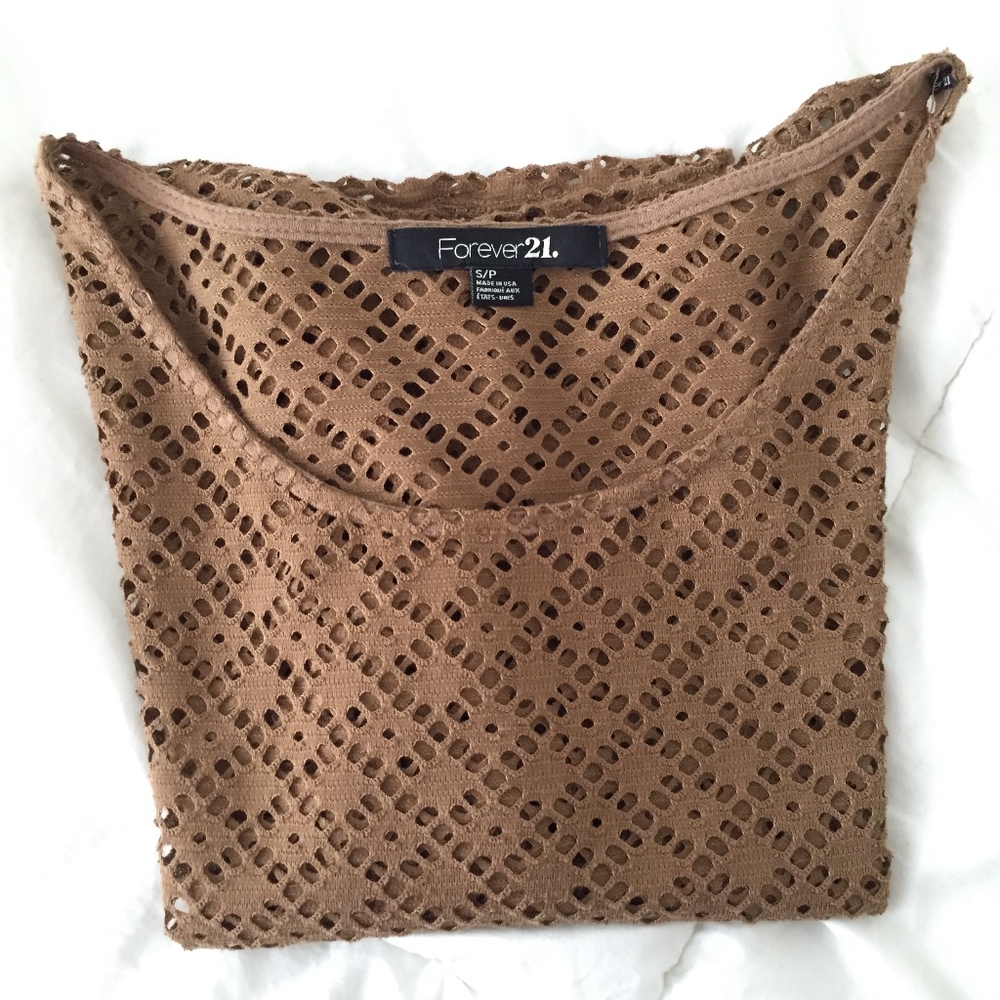 TAN CUT-OUT TOP